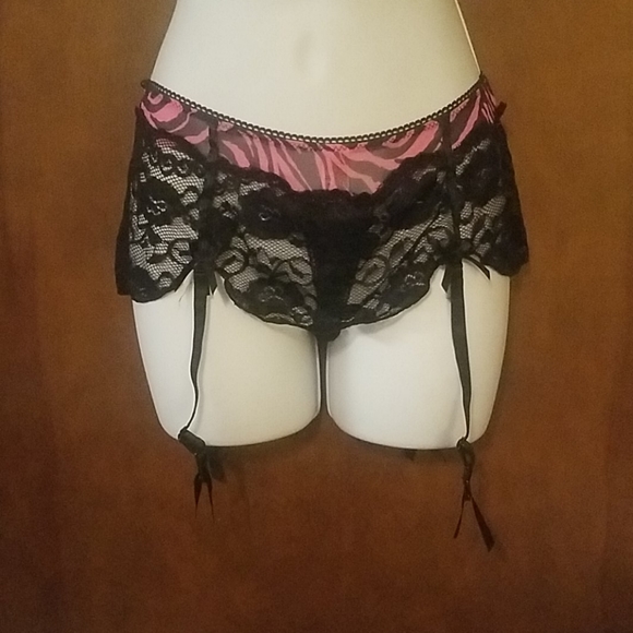TWO PIECE HOT PINK AND BLACK ZEBRA LINGERIE SET - Picture 2 of 5